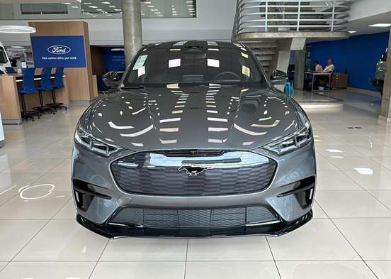 FORD-MUSTANG MACH-e-2024