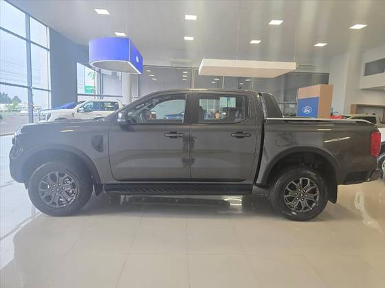 FORD RANGER 2.0 TURBO DIESEL CD BLACK 4X2 AUTOMÁTICO