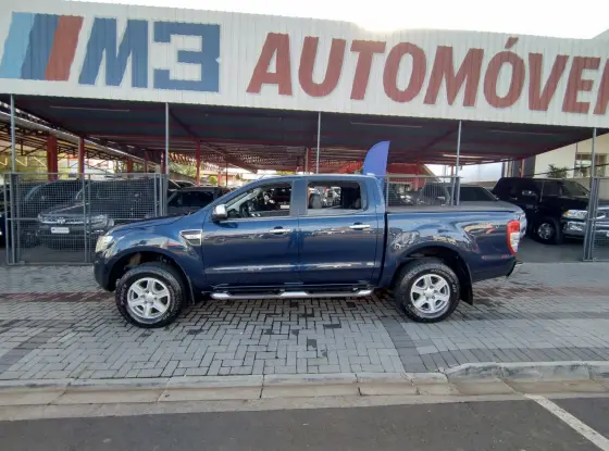 FORD RANGER 3.2 XLT 4X4 CD 20V DIESEL 4P AUTOMÁTICO
