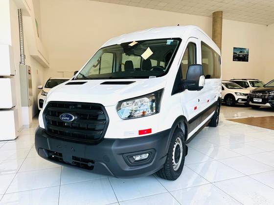FORD TRANSIT 2.0 ECOBLUE DIESEL MINIBUS 14+1 410L AUTOMÁTICO