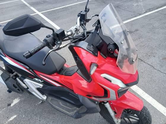 HONDA ADV 