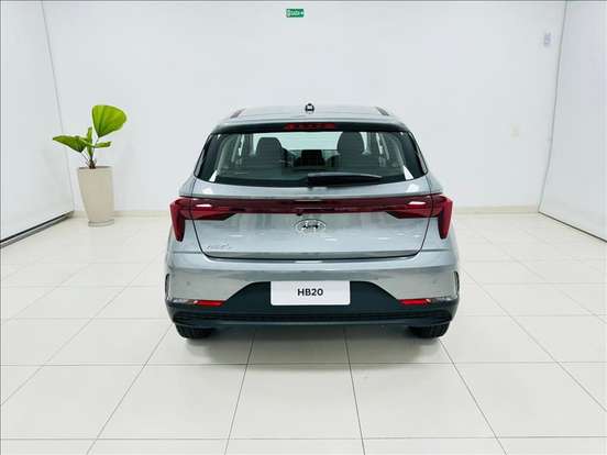 HYUNDAI-HB20-2025