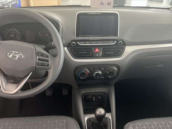 HYUNDAI-HB20S-1.0 12V FLEX COMFORT PLUS MANUAL HYUNDAI-HB20S-2025
