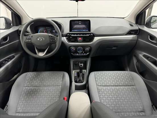 HYUNDAI-HB20S-2025