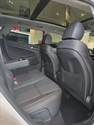 HYUNDAI-TUCSON-2024
