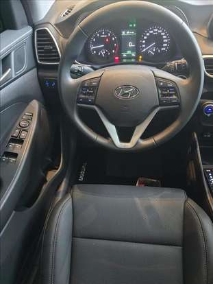 HYUNDAI-TUCSON-2024
