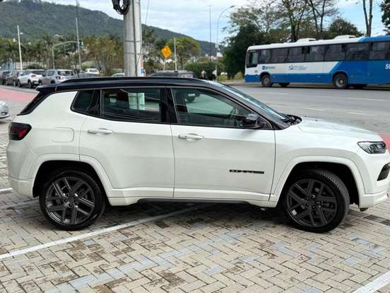 JEEP-COMPASS-1.3 T270 TURBO FLEX S AT6 JEEP-COMPASS-2024