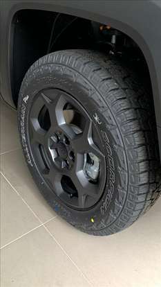 JEEP-RENEGADE-2025