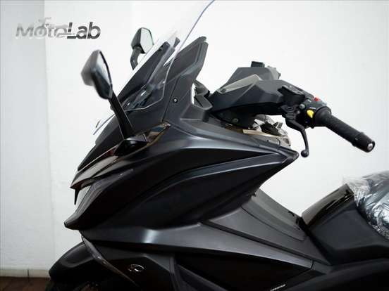 KYMCO-AK 550i KYMCO-AK 550i-2024