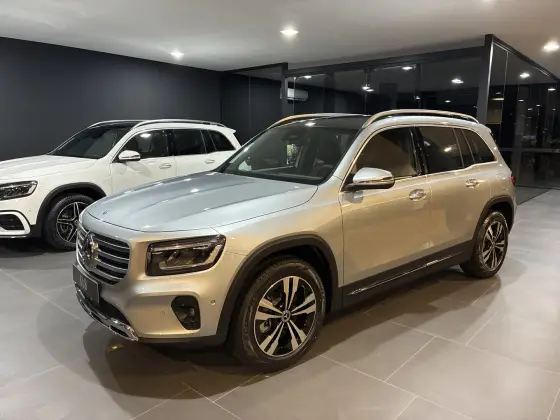 MERCEDES-BENZ GLB 220 2.0 MHEV PROGRESSIVE 4MATIC 8G-DCT