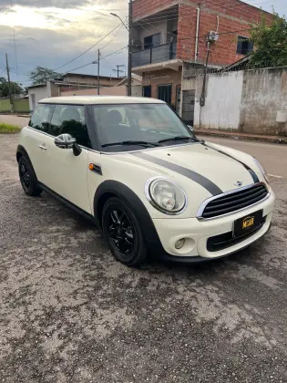 MINI ONE 1.6 16V GASOLINA 2P AUTOMÁTICO MINI ONE 1.6 16V GASOLINA 2P AUTOMÁTICO