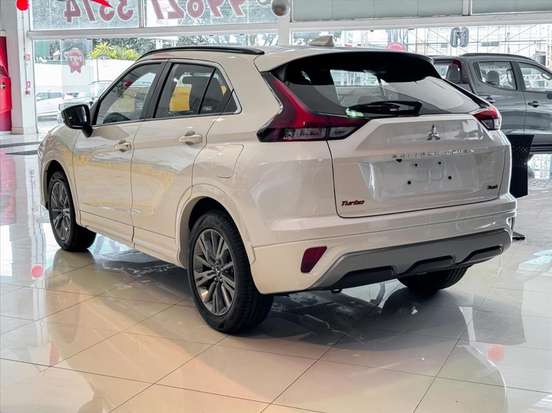 MITSUBISHI-ECLIPSE CROSS-1.5 MIVEC TURBO GASOLINA RUSH CVT MITSUBISHI-ECLIPSE CROSS-2024