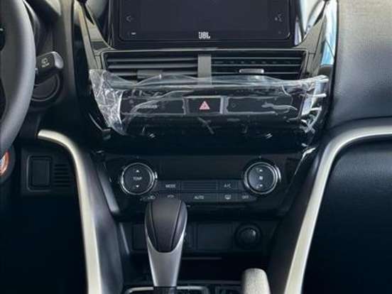 MITSUBISHI-ECLIPSE CROSS-1.5 MIVEC TURBO GASOLINA RUSH CVT MITSUBISHI-ECLIPSE CROSS-2024