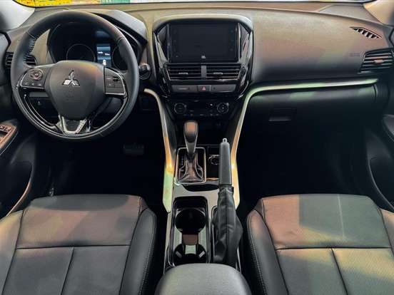 MITSUBISHI-ECLIPSE CROSS-1.5 MIVEC TURBO GASOLINA RUSH CVT MITSUBISHI-ECLIPSE CROSS-2024