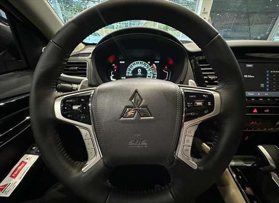 MITSUBISHI-PAJERO SPORT-2024