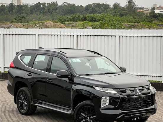 MITSUBISHI-PAJERO SPORT-2.4 16V MIVEC TURBO DIESEL LEGEND BLACK AWD AUTOMÁTICO MITSUBISHI-PAJERO SPORT-2024