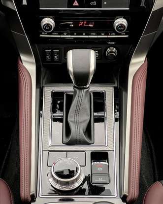 MITSUBISHI-PAJERO SPORT-2024