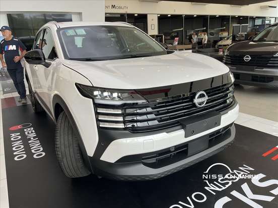 NISSAN-KICKS-2025
