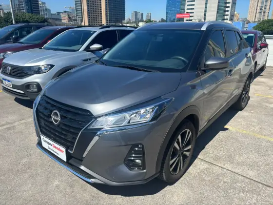 NISSAN KICKS PLAY 1.6 16V FLEXSTART SENSE XTRONIC NISSAN KICKS PLAY 1.6 16V FLEXSTART SENSE XTRONIC