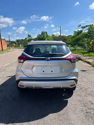 NISSAN-KICKS PLAY-2025