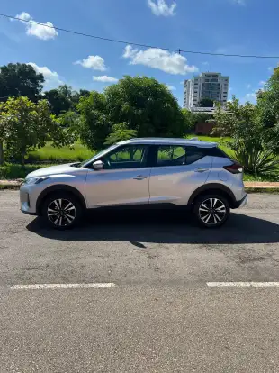 NISSAN-KICKS PLAY-2025