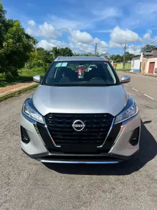 NISSAN-KICKS PLAY-2025
