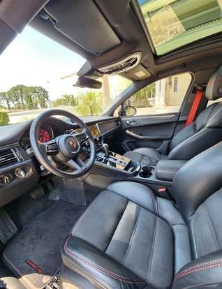 PORSCHE-MACAN-2023