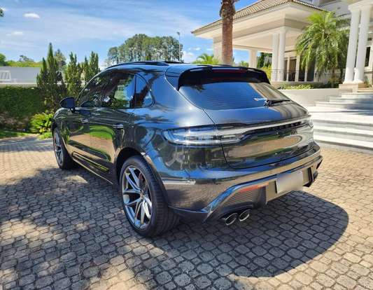 PORSCHE-MACAN-2023