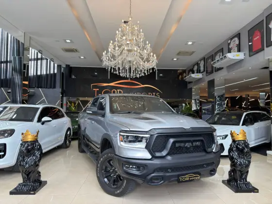 RAM 1500 5.7 V8 GASOLINA REBEL CD 4X4 AUTOMÁTICO