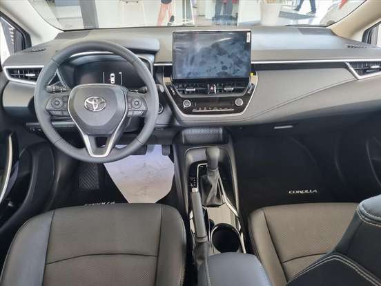 TOYOTA-COROLLA-2025