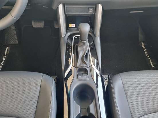 TOYOTA-COROLLA CROSS-2025