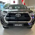 TOYOTA HILUX 2.8 D-4D TURBO DIESEL CD SRV 4X4 AUTOMÁTICO TOYOTA HILUX 2.8 D-4D TURBO DIESEL CD SRV 4X4 AUTOMÁTICO