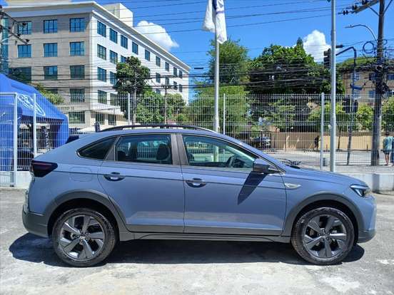 VOLKSWAGEN-NIVUS-1.0 200 TSI TOTAL FLEX COMFORTLINE AUTOMÁTICO VOLKSWAGEN-NIVUS-2025