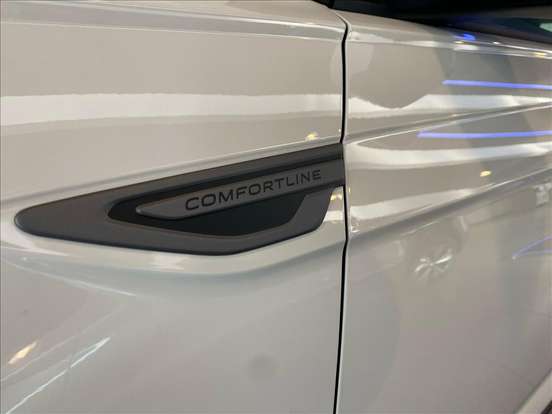 VOLKSWAGEN-NIVUS-1.0 200 TSI TOTAL FLEX COMFORTLINE AUTOMÁTICO VOLKSWAGEN-NIVUS-2025