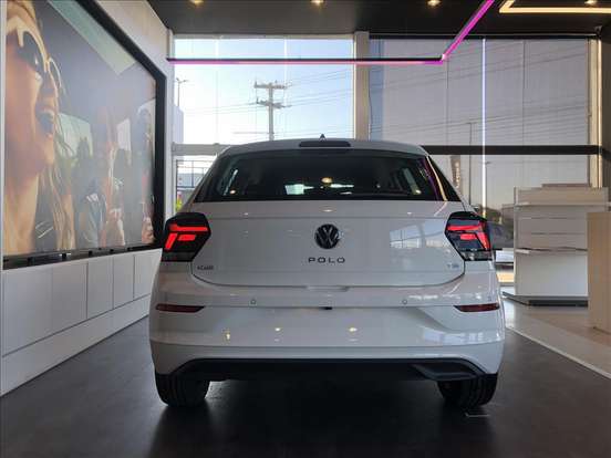 VOLKSWAGEN-POLO-2025