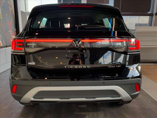 VOLKSWAGEN-T-CROSS-2025