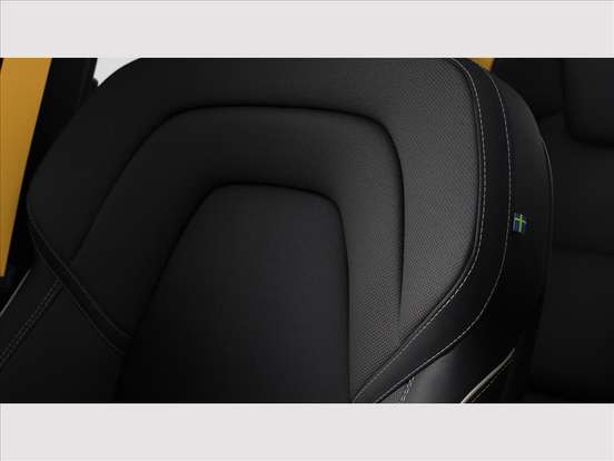 VOLVO-XC60-2.0 T8 PHEV POLESTAR ENGINEERED AWD GEARTRONIC VOLVO-XC60-2025