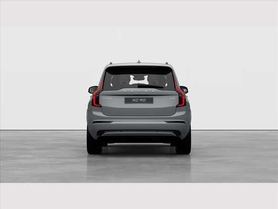 VOLVO-XC90-2025