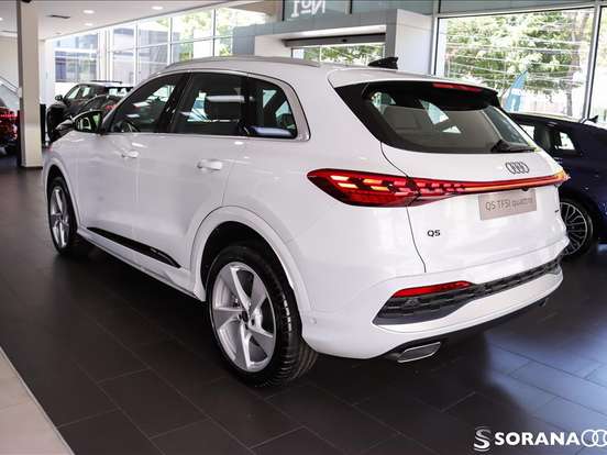 AUDI-Q5-2.0 TFSI GASOLINA ADVANCED QUATTRO S TRONIC AUDI-Q5-2025