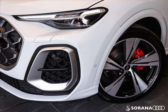 AUDI-SQ5-2025