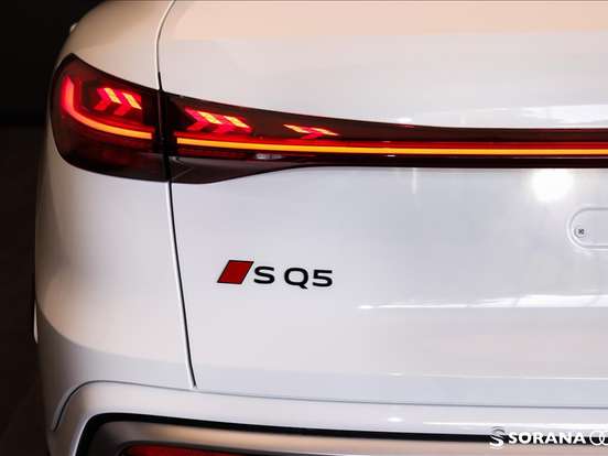 AUDI-SQ5-3.0 V6 TFSI GASOLINA SPORTBACK QUATTRO S TRONIC AUDI-SQ5-2025