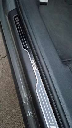 AUDI-Q3-2020