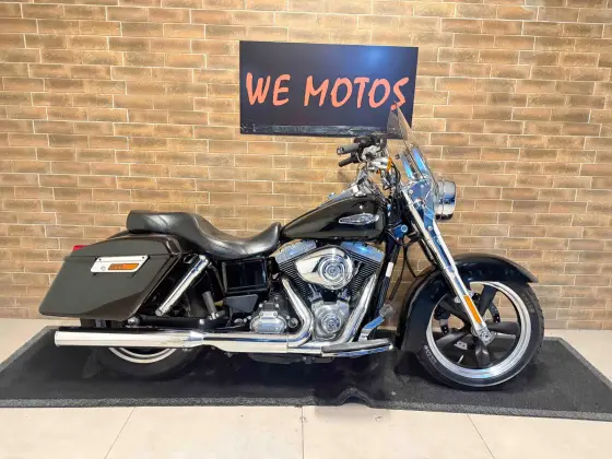 HARLEY-DAVIDSON DYNA SWITCHBACK 