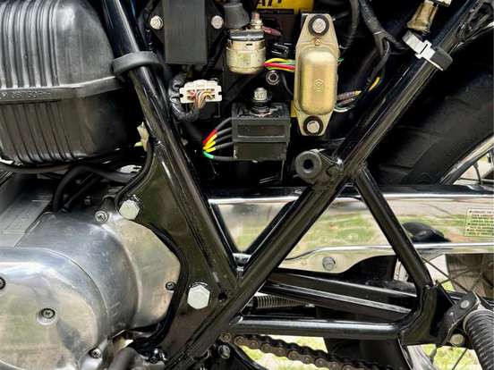 HONDA-CB 750 FOUR HONDA-CB 750 FOUR-1975