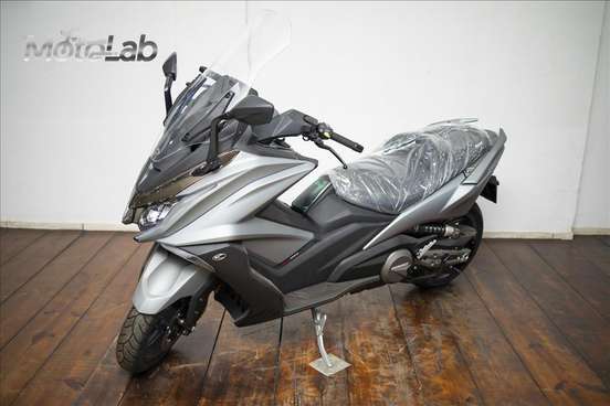 KYMCO-AK 550i-2024
