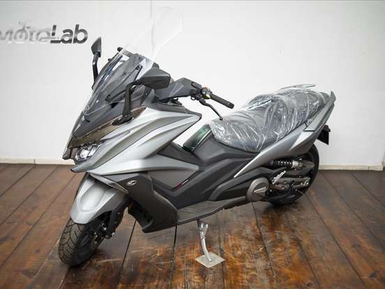 KYMCO-AK 550i KYMCO-AK 550i-2024