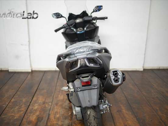 KYMCO-AK 550i KYMCO-AK 550i-2024