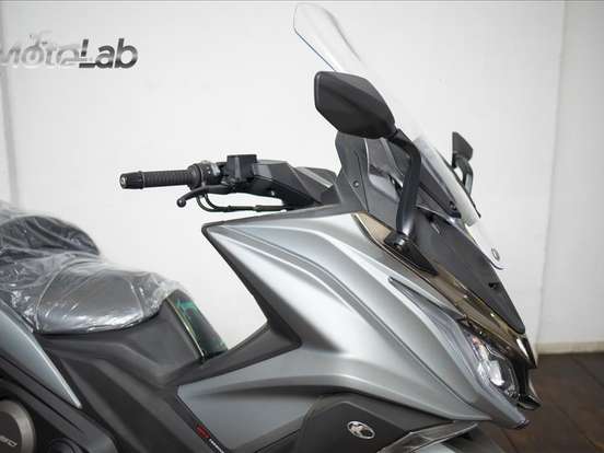 KYMCO-AK 550i KYMCO-AK 550i-2024