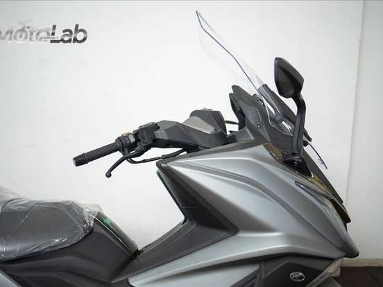 KYMCO-AK 550i KYMCO-AK 550i-2024