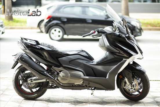 KYMCO-AK 550i-2024